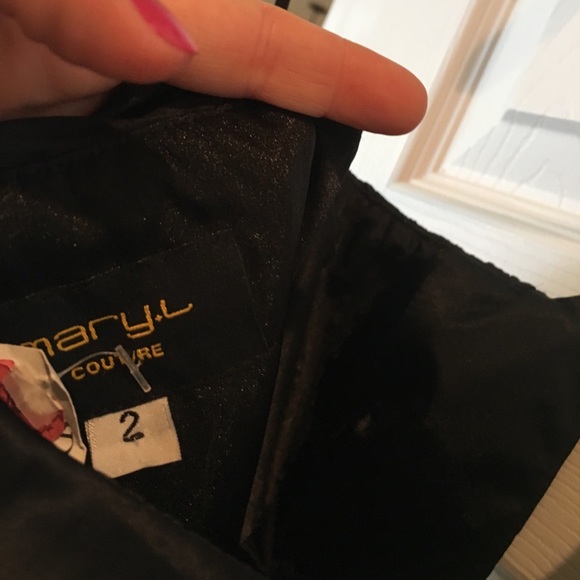 Mary L Couture dress - Picture 7 of 8